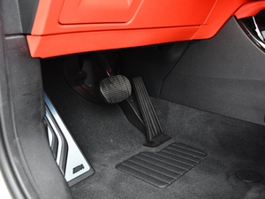 2021sDrive25i M\b п؅^