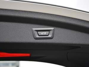 2021sDrive25i M\b п؅^