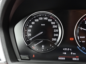 2021sDrive25i M\b п؅^