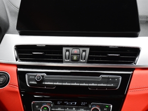 2021sDrive25i M\b {L