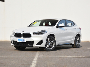 2021款sDrive25i 领先型M运动套装 左前45度