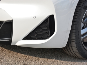 2021sDrive25i IM\b ^