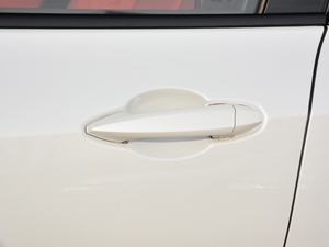 2021sDrive25i IM\b {T