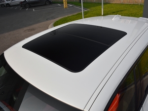 2021sDrive25i IM\b ^