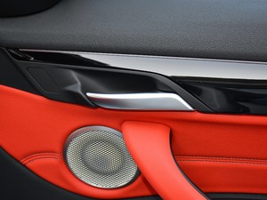 2021sDrive25i IM\b g