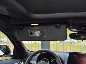 2021sDrive25i IM\b g