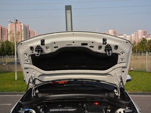 2021款sDrive25i 领先型M运动套装 其它