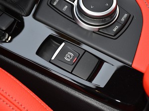 2021sDrive25i IM\b v܇Ƅ