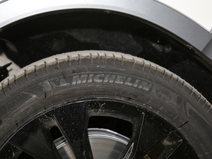 2021sDrive20i MԽҰb ݆̥Ʒ