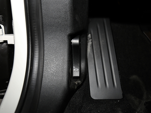 2021sDrive20i MԽҰb g