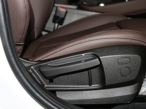 2021sDrive20i MԽҰb g