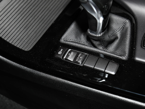 2021sDrive20i MԽҰb п؅^(q)