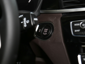 2021sDrive20i MԽҰb п؅^