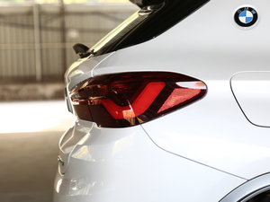 2021sDrive25i I(lng)MԽҰb (x)(ji)^