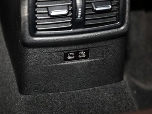 2021sDrive25i I(lng)MԽҰb g