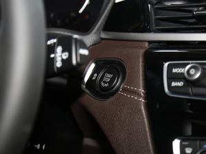 2021sDrive25i IMԽҰb п؅^