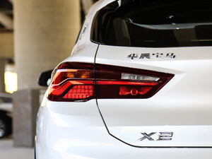 2021sDrive25i MԽҰb ^