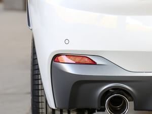 2021sDrive25i MԽҰb ^