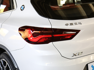 2021sDrive25i MԽҰb ^