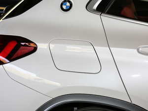 2021sDrive25i MԽҰb ^