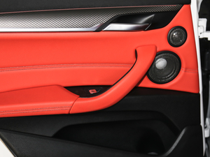 2021sDrive25i MԽҰb g