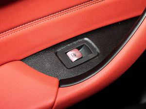 2021sDrive25i MԽҰb g