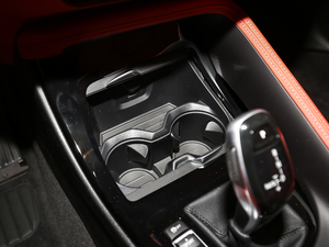 2021sDrive25i MԽҰb g