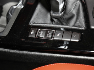 2021sDrive25i MԽҰb п؅^(q)