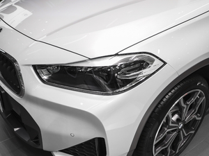 2021xDrive25i MԽҰb ^