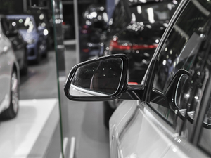 2021xDrive25i MԽҰb ^