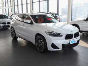 2021xDrive25i M\b w^