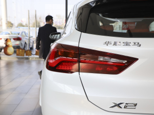 2021xDrive25i M\(yn)b (x)(ji)^