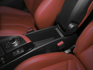 2021xDrive25i M\(yn)b g