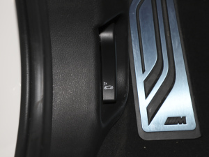 2021xDrive25i M\(yn)b g