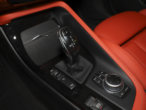 2021款xDrive25i M运动套装 换挡杆