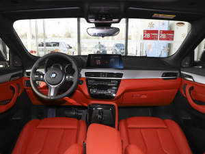 2021款xDrive25i M运动套装 内饰全景