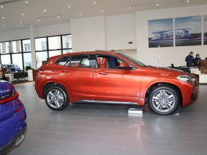 2021sDrive25i IM\b ȣ