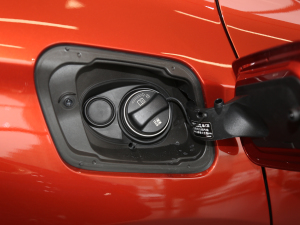 2021sDrive25i I(lng)M\(yn)b (x)(ji)^