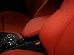 2021sDrive25i I(lng)M\(yn)(dng)b 