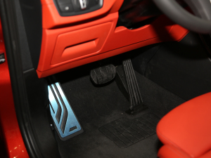 2021sDrive25i IM\b п؅^