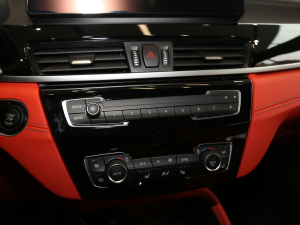 2021sDrive25i IM\b п؅^