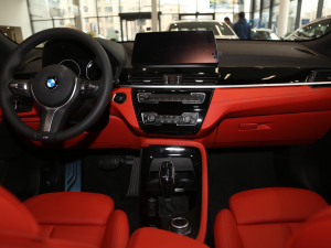 2021sDrive25i IM\b п_