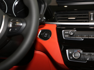 2021sDrive25i IM\b п؅^