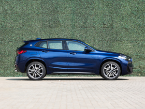 2021xDrive25i M\b w^