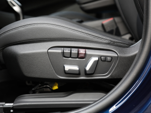 2021xDrive25i M\(yn)(dng)b g