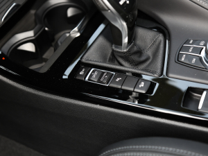 2021xDrive25i M\(yn)b п؅^(q)