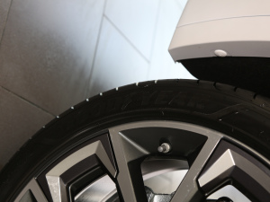 2021sDrive25i ҹ ݆̥Ʒ