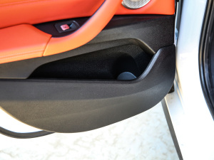 2021sDrive25i M\(yn)(dng)b g