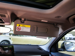 2021sDrive25i M\(yn)(dng)b g