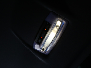 2021sDrive25i M\(yn)(dng)b g